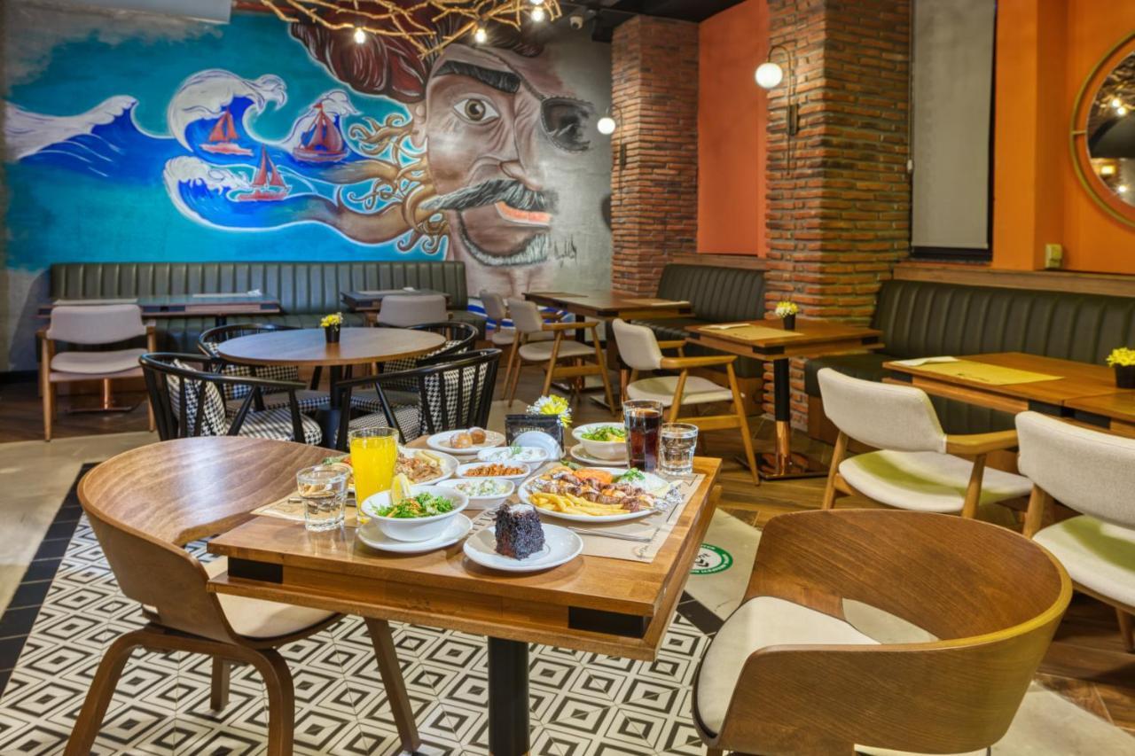 Afflon Hotels Loft City 안탈리아 외부 사진